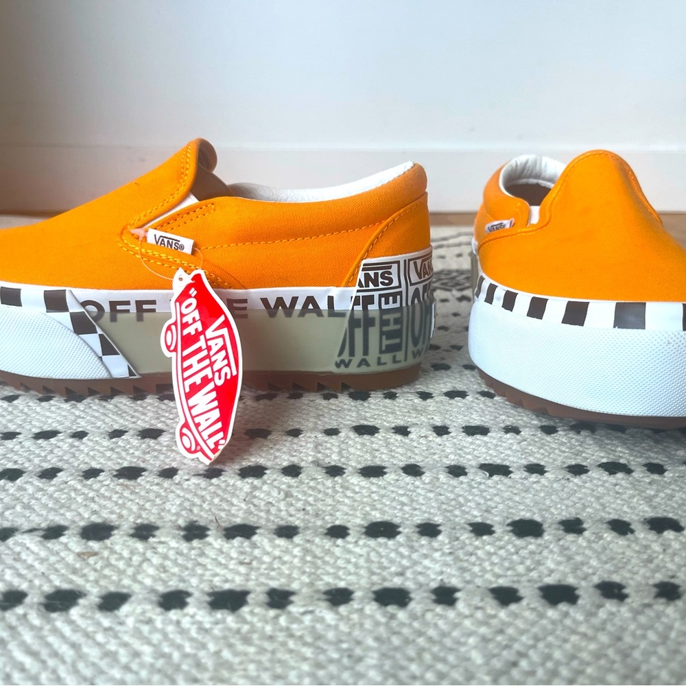 NWT Vans Platform Off the Wall Orange Slip on Sneakers Shoes Bloggers Unisex